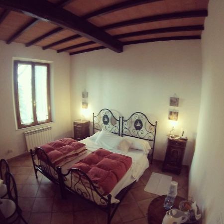 Casa Cecchi Bed & Breakfast Val di Pugna ภายนอก รูปภาพ