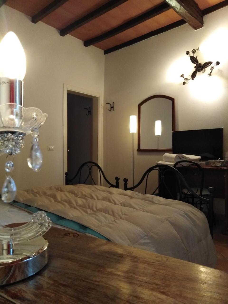 Casa Cecchi Bed & Breakfast Val di Pugna ภายนอก รูปภาพ
