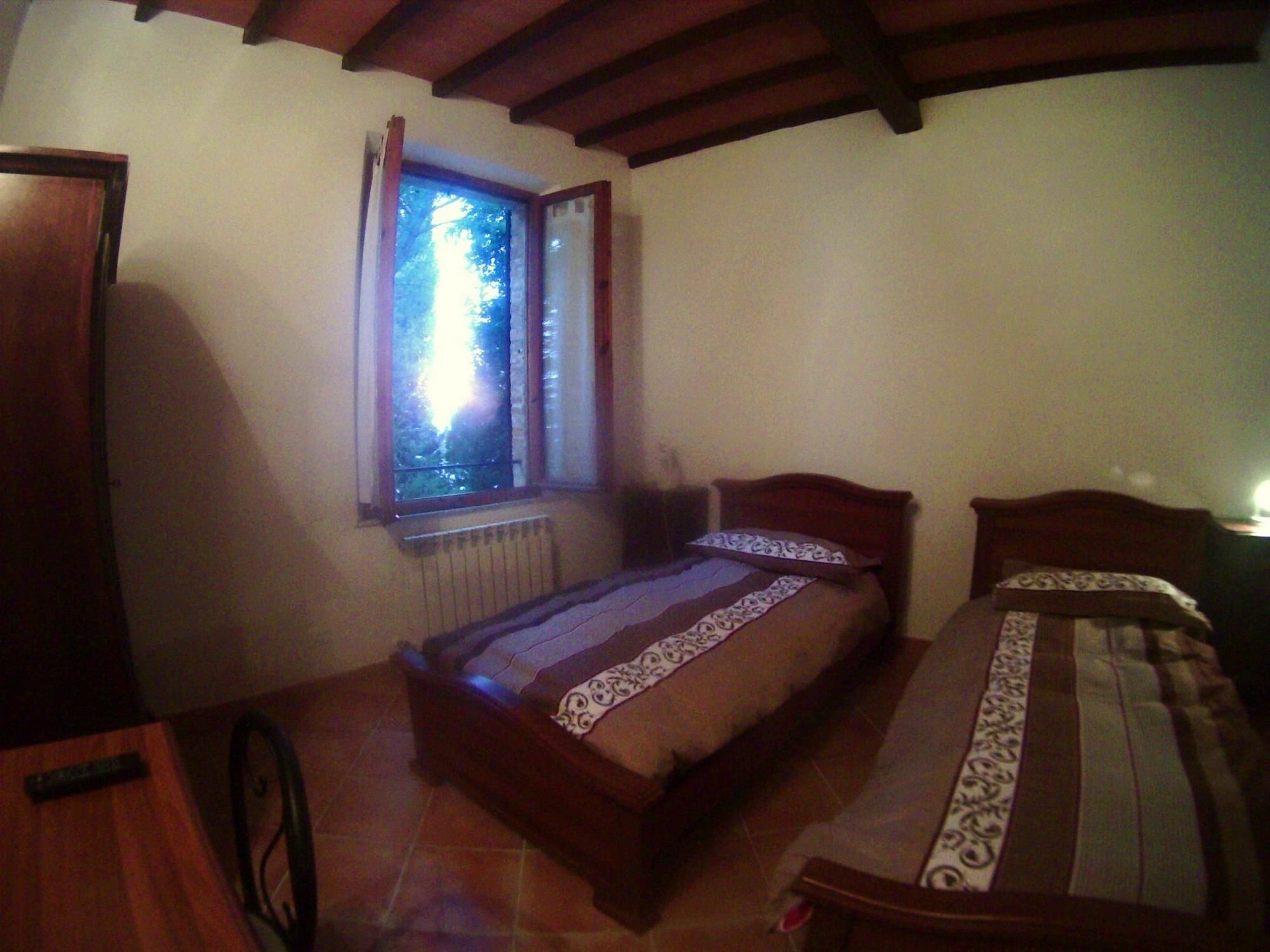 Casa Cecchi Bed & Breakfast Val di Pugna ภายนอก รูปภาพ